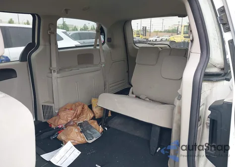 2012 Dodge Grand Caravan Sxt z USA, uszkodzony, nr VIN 2C4RDGCG1CR274833